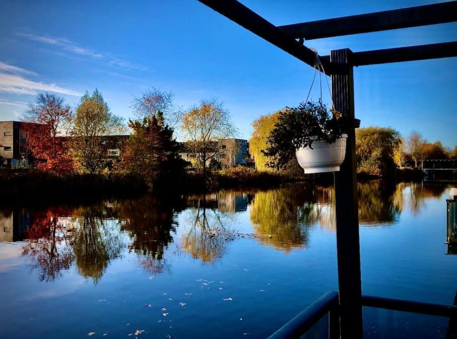 Prachtig Guesthouse Aan Het Water Almere Kültér fotó