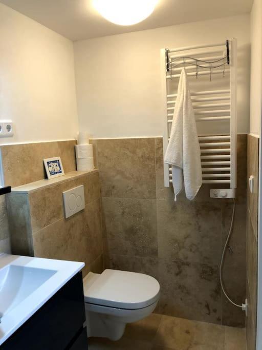 Prachtig Guesthouse Aan Het Water Almere Kültér fotó